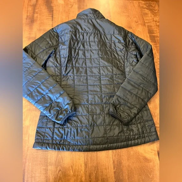 L.L. Bean Women's Black PrimaLoft Packaway Jacket size small - Picture 7 of 11